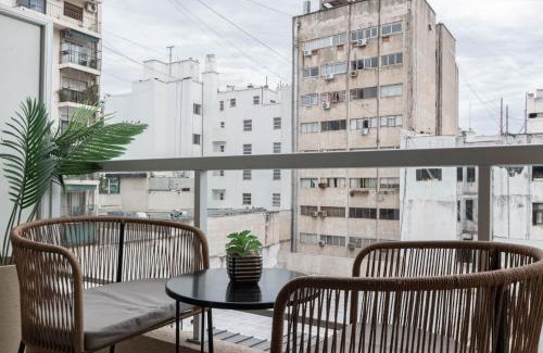 Buenos Aires Central Business District Apartment | Fliphaus Moreno 500 - Lux Lofts Plaza de Mayo