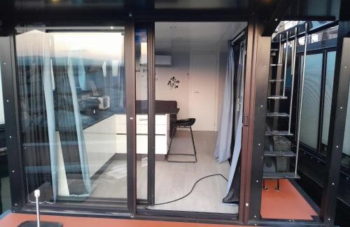 Castelletto Sopra Ticino Boat Rental | Floating Experience Black Pearl, Lago Maggiore