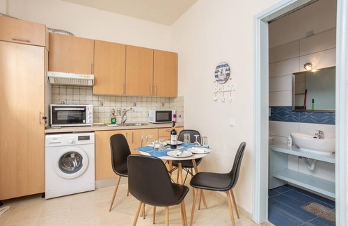 Lakka House | Flora Maisonettes 1 Walk to Beach A C Wifi Car Not Required