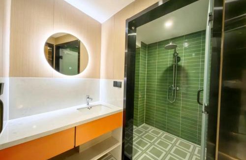 Zhanqiao Hotel | Floral Hotel Qingdao Dreamship Seaview Hotel