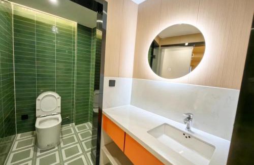 Zhanqiao Hotel | Floral Hotel Qingdao Dreamship Seaview Hotel