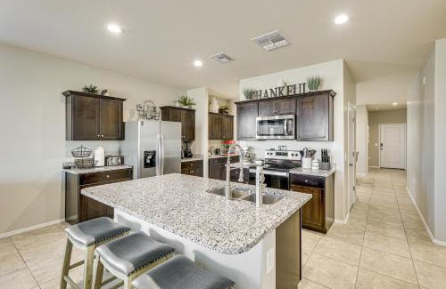 Florence House | Florence Home about 10 Mi to Historic District!