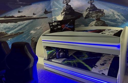 Clear Creek House | Florida Disney Star Wars Villa, Poolside Cinema