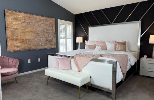 Clear Creek House | Florida Disney Star Wars Villa, Poolside Cinema