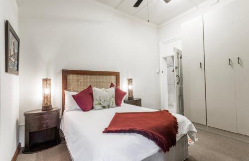 Windermere House | Florida Palms Guesthouse