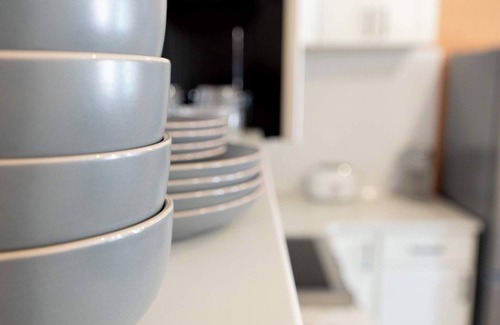 East Market District Apartment | Florry – A Playful Escape in NULU