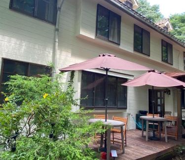 Okurabaru House | Flower Garden