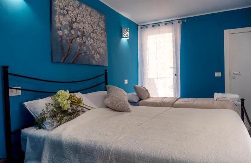 Santo Stefano di Camastra House | Flower House