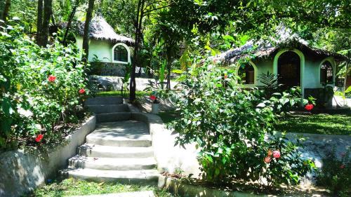 Ranong Resort | Flower Power Farm Village