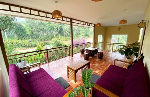 Nullatanni Bed & Breakfast | Flower Valley Plantation Homestay