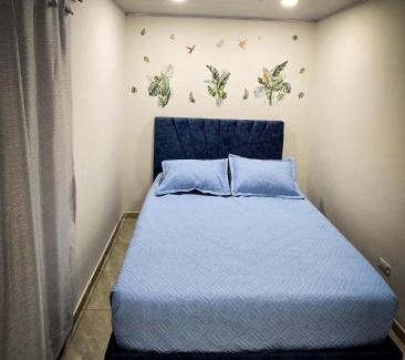 Engativa Bed & Breakfast | Fly N' Stay Bogota