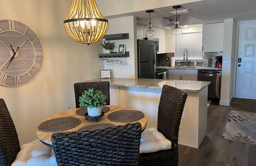 South Island Condo | FMB-1st floor, 2 bdrm/2 bath Gulf view condo located on the South end. PARADISE!