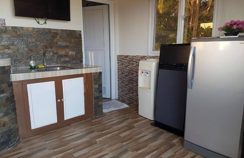 Alaminos House | FNT Transient House near Hundred Islands