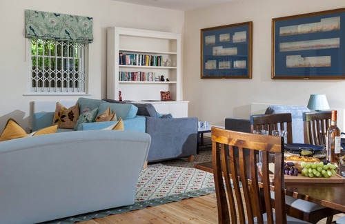 Princes Risborough Cottage | Folley's Barn is located in the well-known village of Bledlow and is the perfect place for couples a