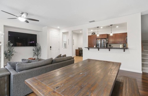 Folsom House | Folsom Getaway | 3BR Modern Home w/Pool