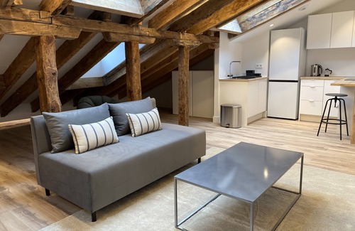 Palacio Apartment | Fomento by Wynwood House