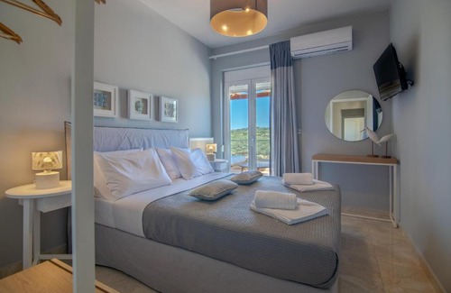 Sfakaki Villa | Foothills Blue 6