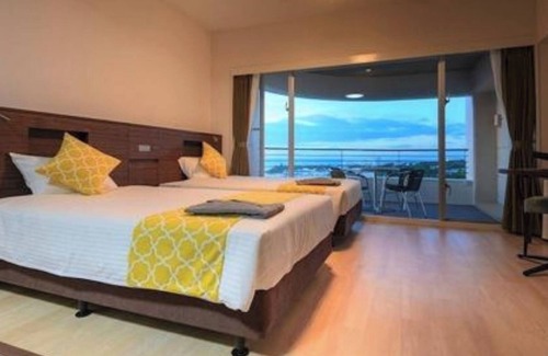 Nakadomari Hotel | For 3 people Ocean view twin vs | Room only /Kunigami-gun Okinawa