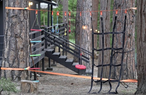 Idyllwild Cabin | Forest Cabin Deck Fire-pit Clawfoot Tub!