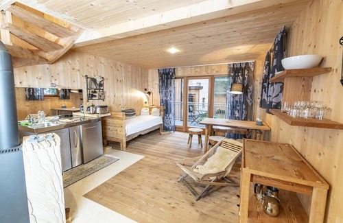 Senale San Felice Ski Chalet | Forest Chalet Resort FELIZITAS