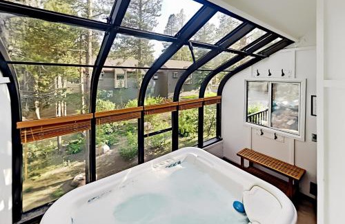 Mammoth Lakes Apartment | Forest Creek 12