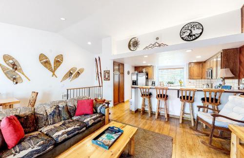 Mammoth Lakes Apartment | Forest Creek 12