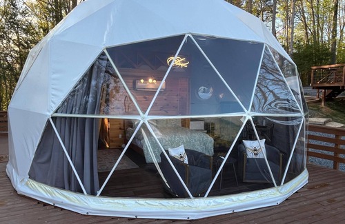 Hartford Boat Rental | Forest Fairy dome in Smoky mountains - GlampiTiNnn