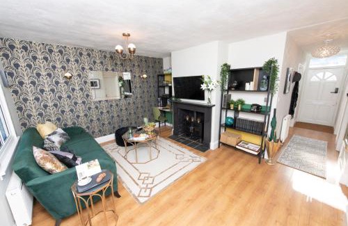 Wallingford Apartment | Forge House