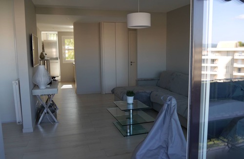 Frejus Plage Apartment | forget your car during your holidays