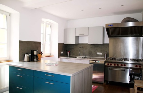 Marktbreit House | Former inn "Zur Höll" - guest room and 3 apartments in Marktbreit