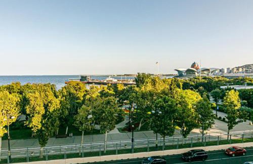 Baku Old Town Apartment | Formula1 view apartment with Balcony