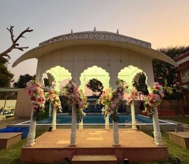 Jaipur House | fort bawdi