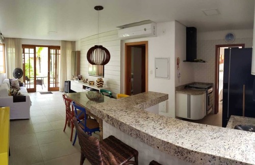 Praia do Forte House | FORT BEACH! Lux! New! 600m from the villa