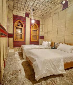 Muttrah House | Fort Guesthouse نُزل القلعة