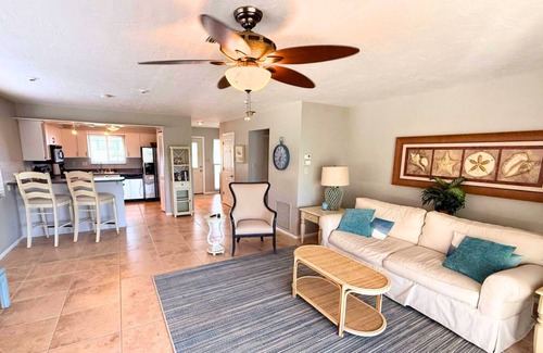 South Island House | Fort Myers Beach 2 Bedroom 2 Bathroom Home
