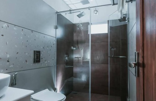 Kasaragod Hotel | Fortview Suites