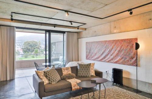 Schotsche Kloof Apartment | Forty On L 607 by CTHA