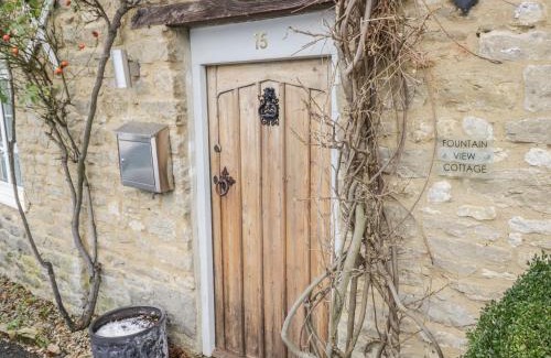 Bicester House | Fountain View Cottage