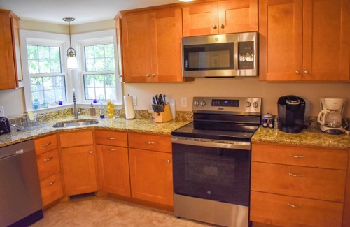 Dennis Port House | Four bedroom with central air- Just 1 mile from the beach
