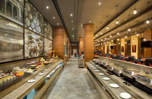 Semmencherry Hotel | Four Points by Sheraton Chennai OMR