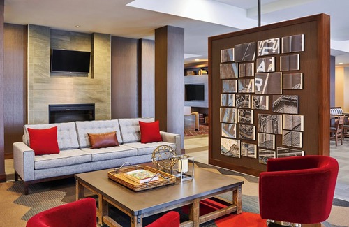 Fargo Hotel | Four Points by Sheraton Fargo Medical Center