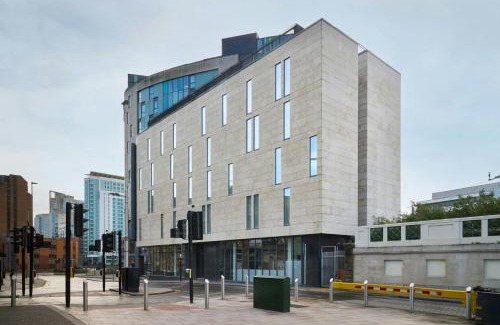 Cardiff City Centre Hotel | Four Points Flex by Sheraton Cardiff
