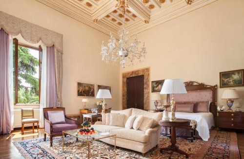 Santissima Annunziata Hotel | Four Seasons Hotel Firenze