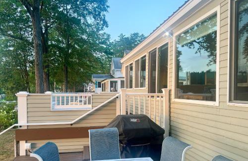 Franklin House | Four Seasons Lakehouse