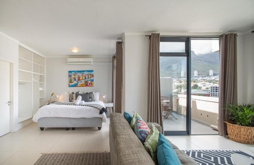 Cape Town City Centre Apartment | Four Seasons - Penthouse