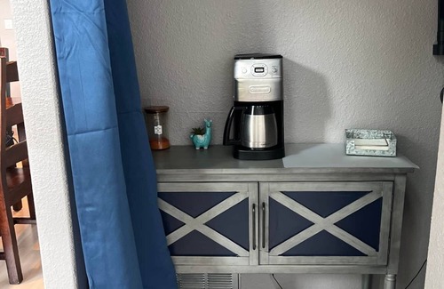 Canyon Lake House | Foxes Den at Canyon Lake Waterfront with Spectacular Sunset Views