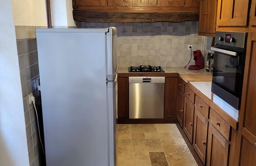 Rosnay Cottage | Charming Gîtes with Private Garden, Free Wi-Fi, and Fishing Pond in La Brenne Natural Park