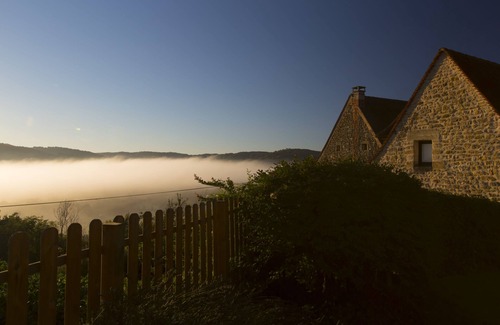 Coux-et-Bigaroque-Mouzens Cottage | La Boulangerie - A beautifully appointed private Gite overlooking The Dordogne.