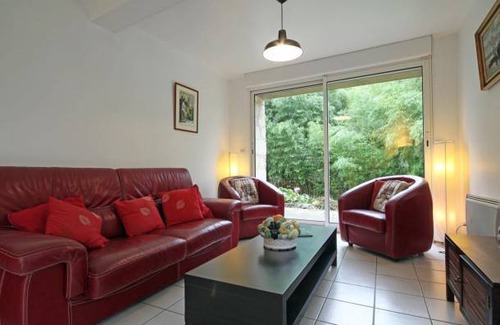 Saint-Pierre-de-Manneville House | 72 m² House ∙ 2 bedrooms ∙ 4 guests