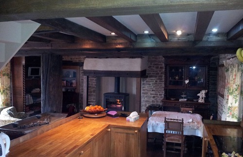 Saint-Pierre-Maubant-du-Bocage Other | WATERFALL, SPA BATH,TRADITIONALL FARMHOUSE IN PEACEFUL GARDENS.POOL NEAR HOUSE